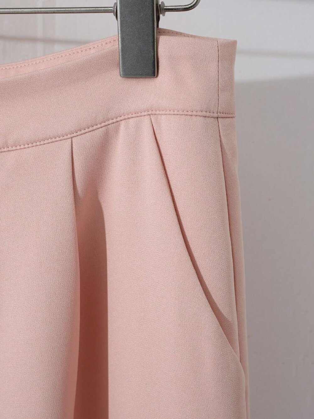 Pink Elegant Women's Two-Piece Set with Shawl Neck Camisole and Wide Leg Pants - Picture 5 of 5
